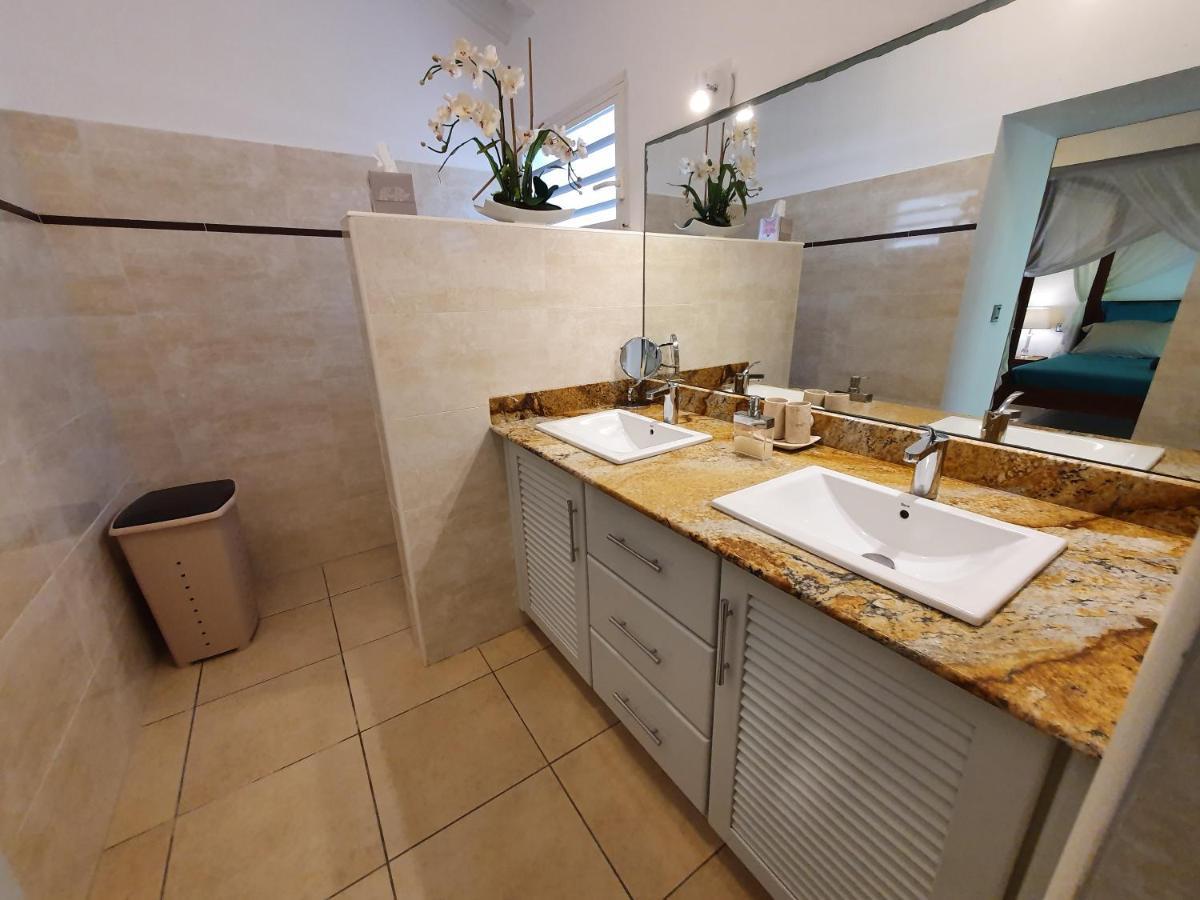 Villa Deluxe L'Hacienda Villa Vue Mer 180 Piscine Jacuzzi Proche Plage Marina Golf Pointe Des Chateaux Et Casino Jardin Clos Voyage Durable سانت فرانسوا المظهر الخارجي الصورة