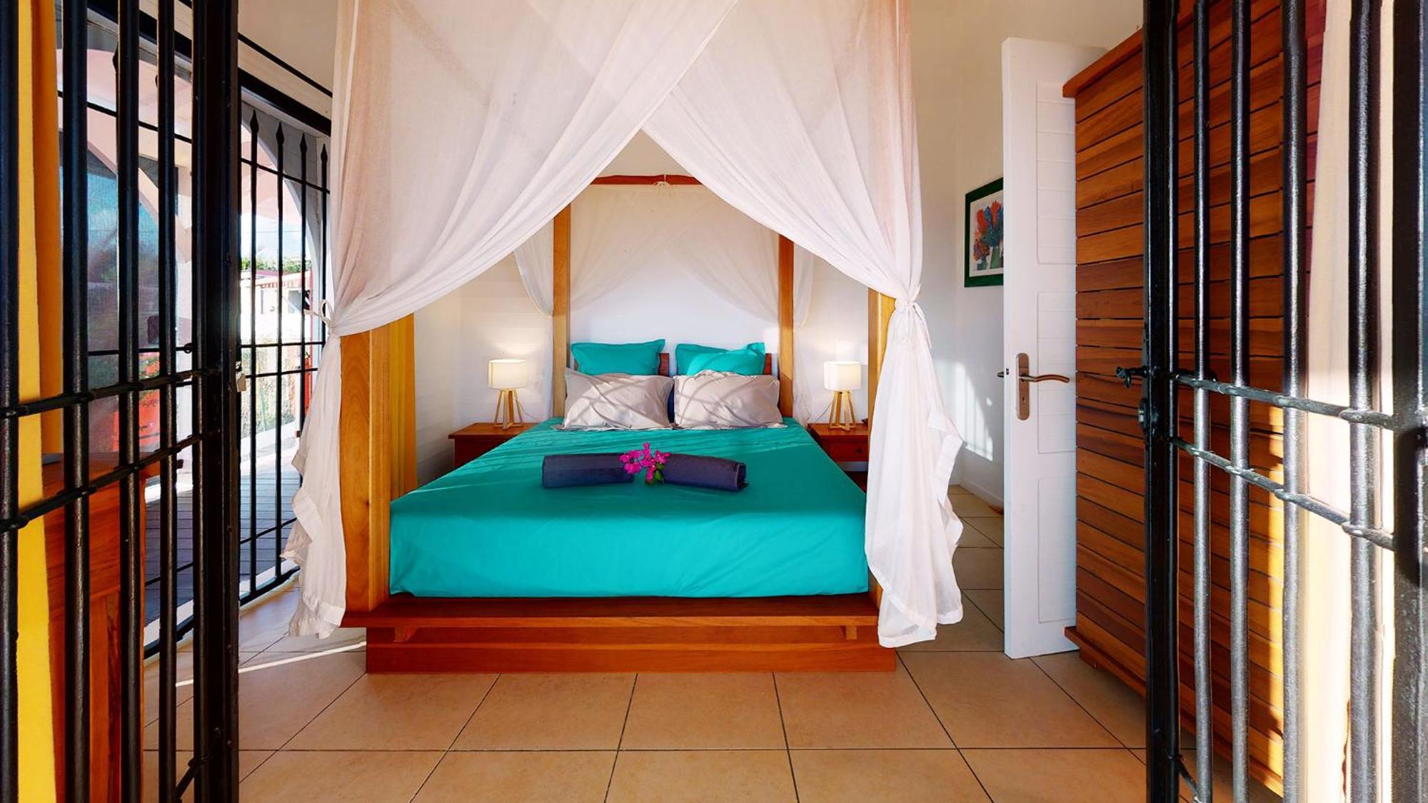 Villa Deluxe L'Hacienda Villa Vue Mer 180 Piscine Jacuzzi Proche Plage Marina Golf Pointe Des Chateaux Et Casino Jardin Clos Voyage Durable سانت فرانسوا الغرفة الصورة